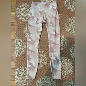 Size small NOBULL pink camo leggings